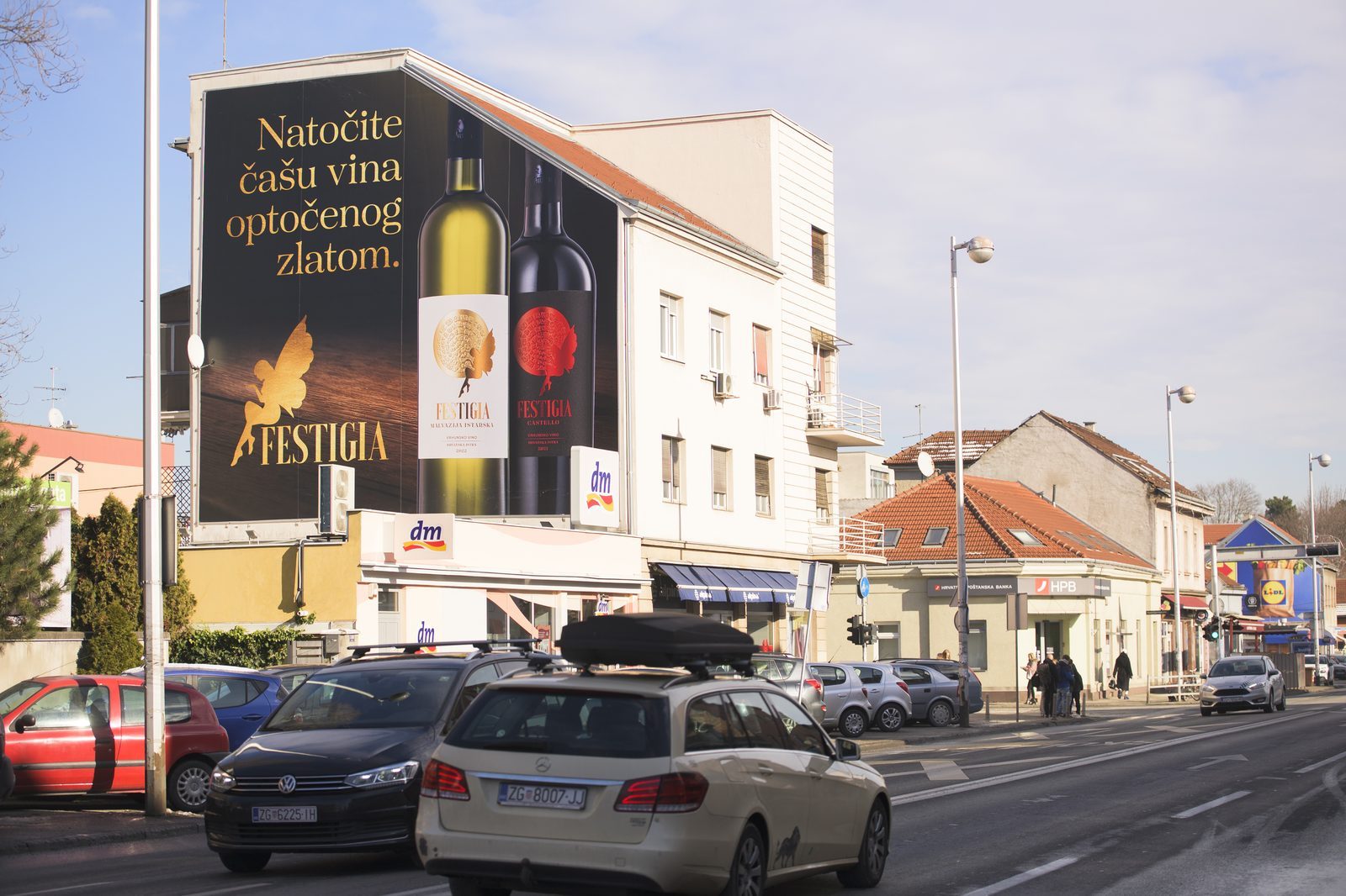Wallscape na pročelju u Ilici 306 u Zagrebu